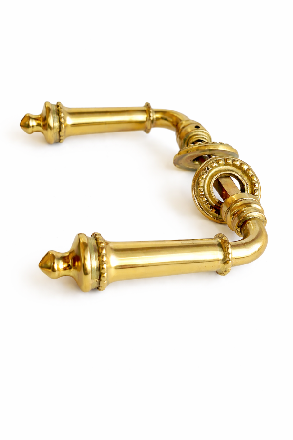 Producto - Picaporte V Bronce Maciso pulido