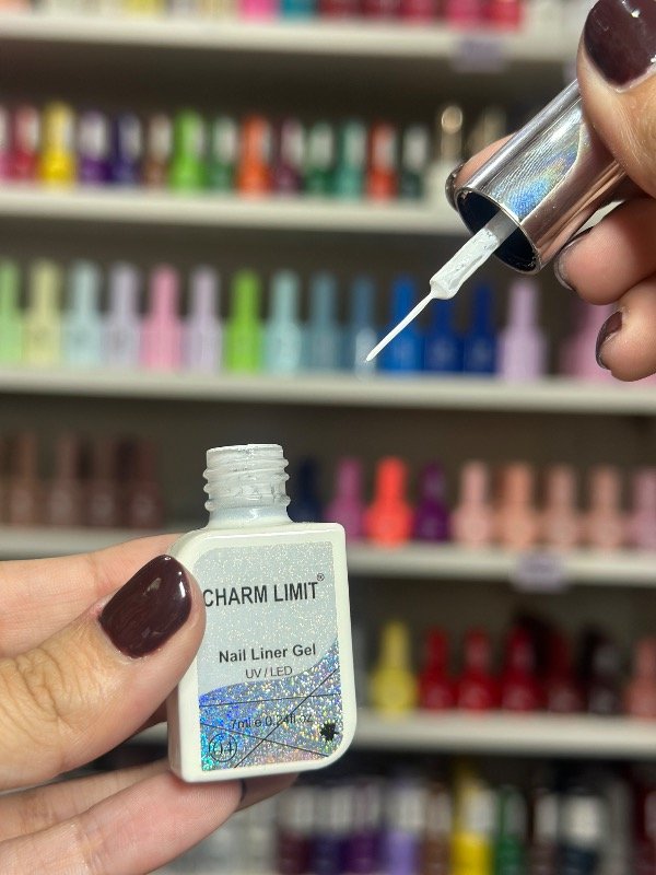 Producto - ESMALTE LINER BLANCO (Charm Limit)