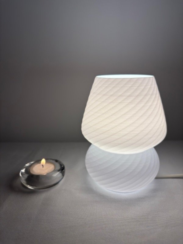 Producto - Lampara fungi blanca impresión 3 D
