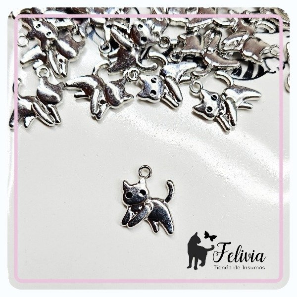 Producto - Dije Gatito plateado