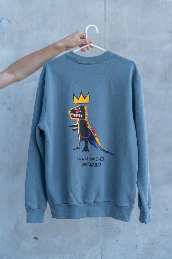 Producto - Buzo Basquiat dorso