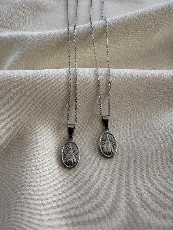 Producto - Collar Virgen de Lujan - Acero quirurgico
