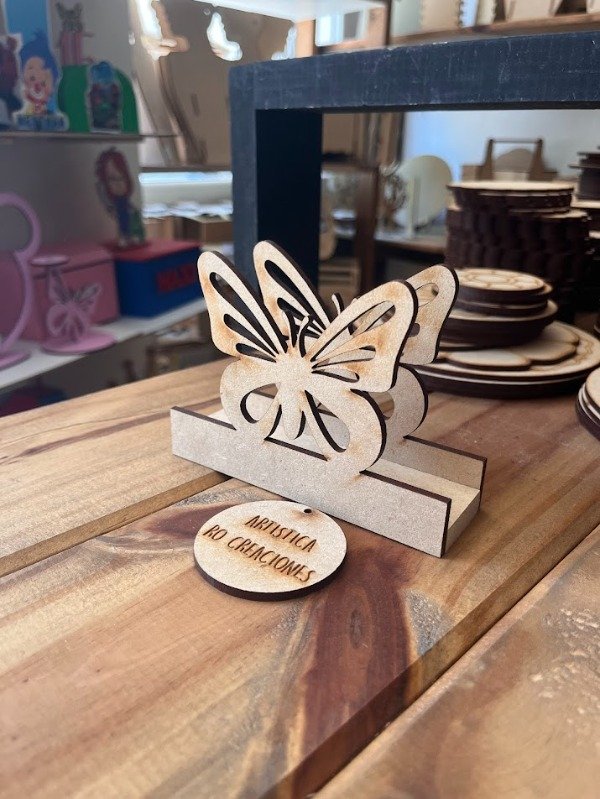 Producto - SERVILLETERO MARIPOSA
