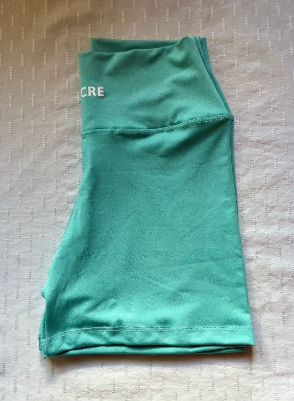 Producto - Calza corta lycra VERDE hawai