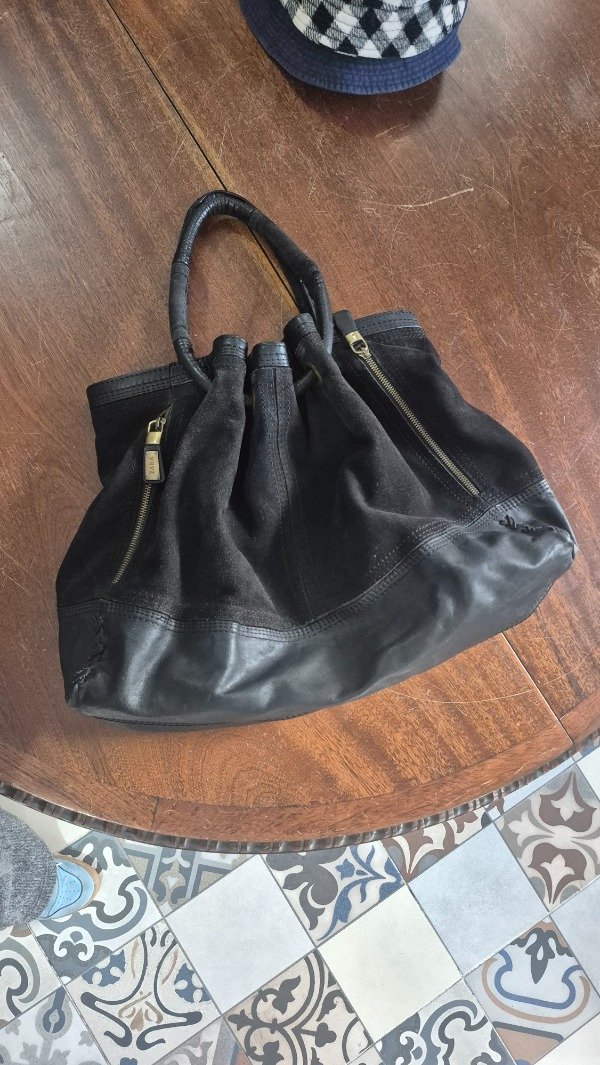 Producto - Cartera cuero y gamuza ZARA