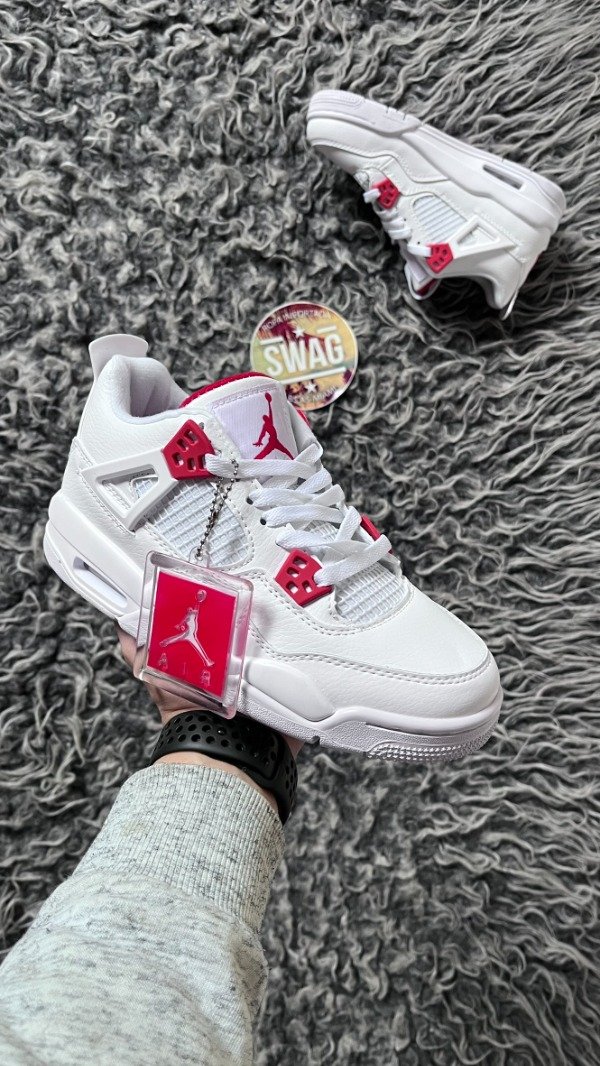 Producto - JORDAN RETRO 4 RED METALLIC 2 - 0