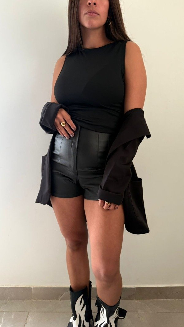 Producto - Short Engomado