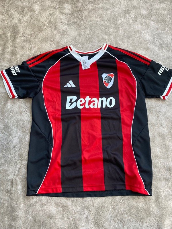Producto - RIVER PLATE 2025