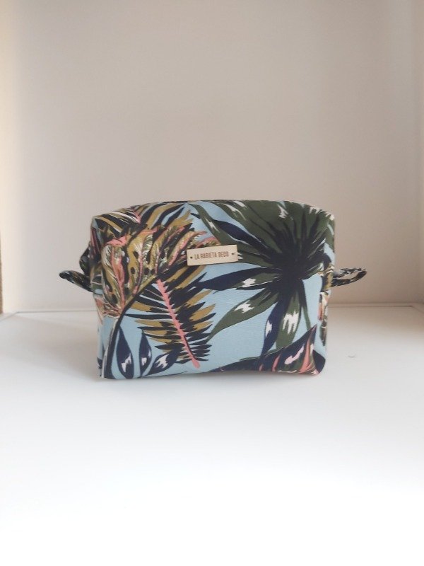 Producto - Neceser acolchado hojas