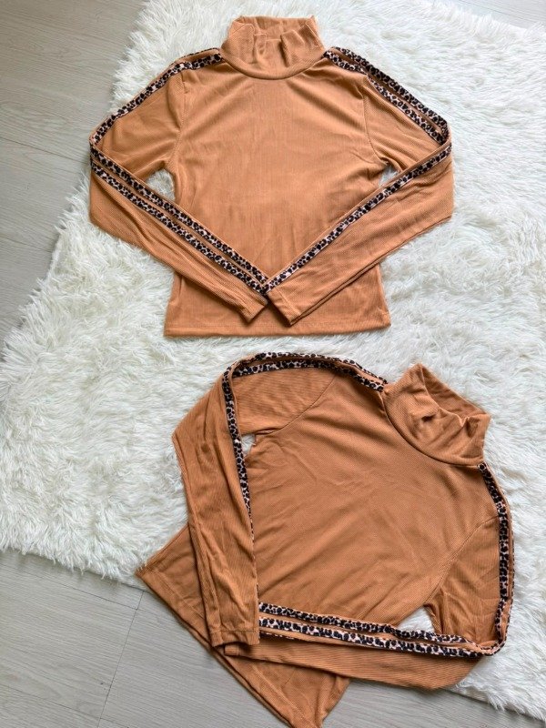 Producto - Camiseta Líneas Print - 4