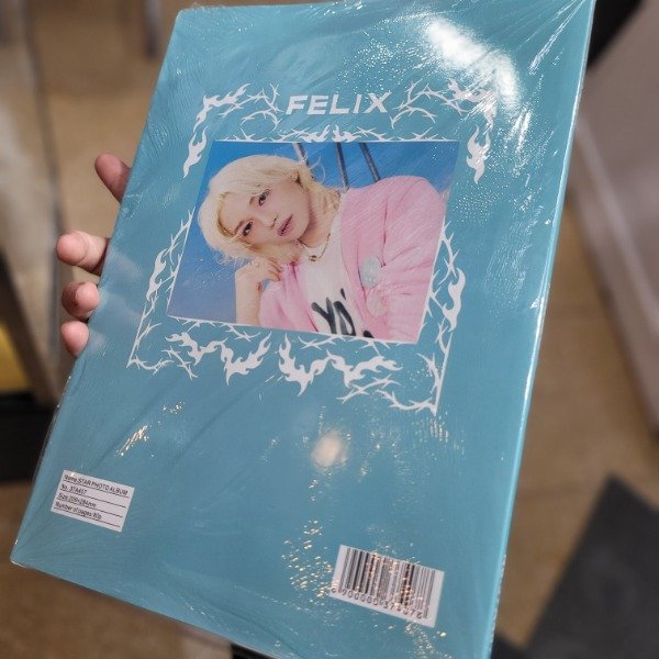 Producto - PHOTO BOOK FELIX STRAY KIDS - 2