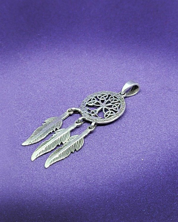 Producto - D 1090 - Dije de Plata 925 - Atrapasueños con Árbol de la Vida y Plumas