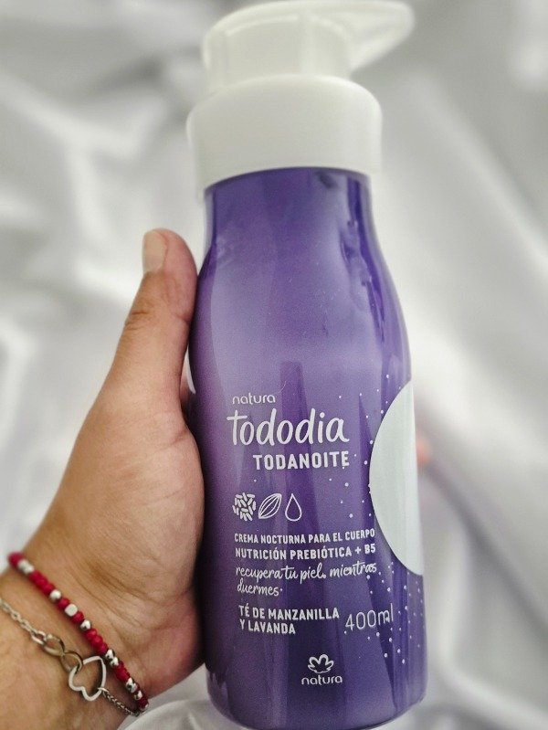 Producto - Crema Corporal Té de Manzanilla y Lavanda