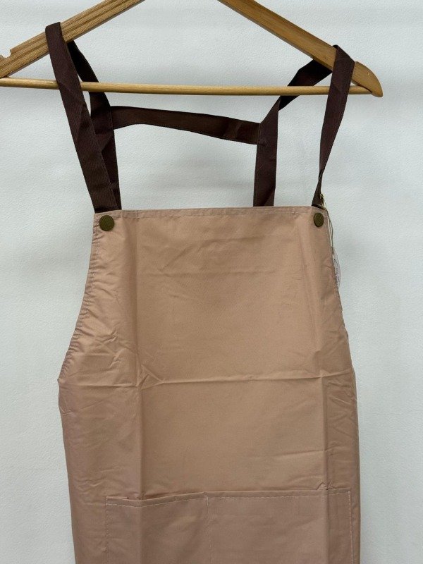 Producto - Delantal SIMIL CUERO LISO/CUADRILLE - 2