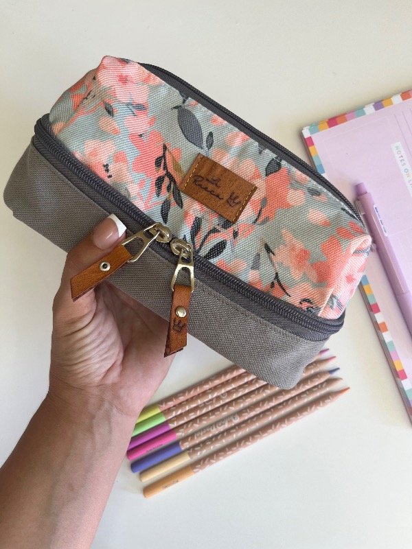 Producto - Cartu triangular gris con rosa