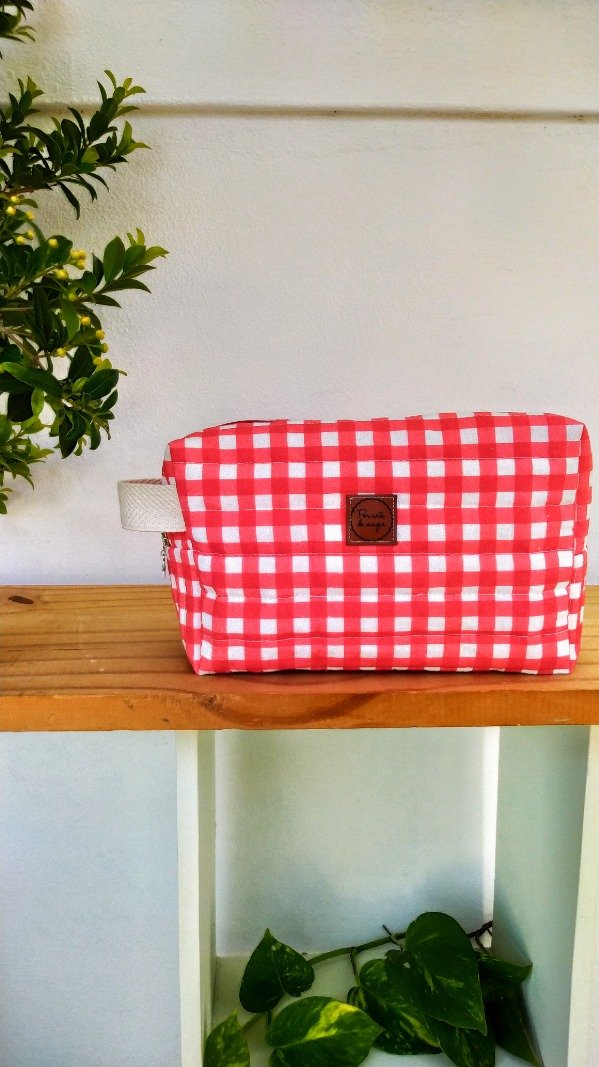 Producto - Terrón de azúcar  cuadros rojo