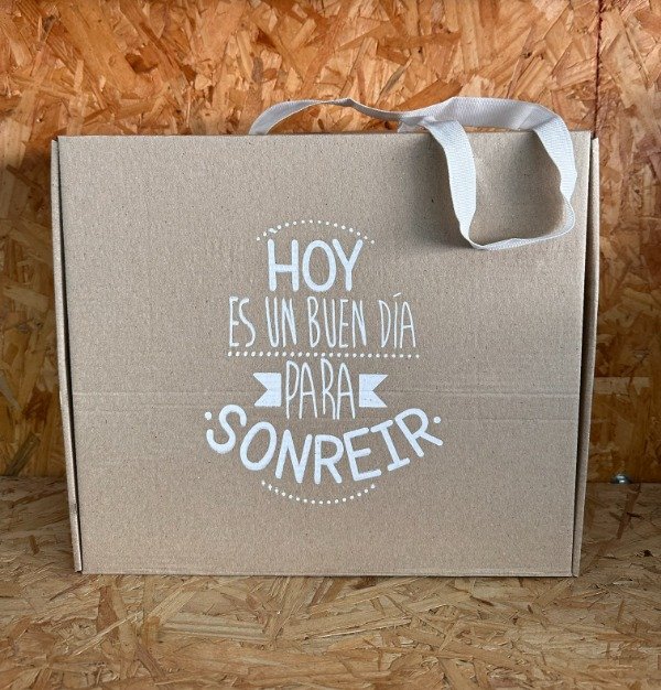 Producto - CAJA BOLSA  HOY ES UN BUEN DIA   -COD CC118  32x11x28
