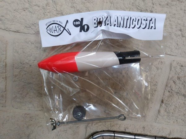 Producto - BOYA ANTICOSTA WAR MADERA Y ACRILICO UNICO TAMAÑO