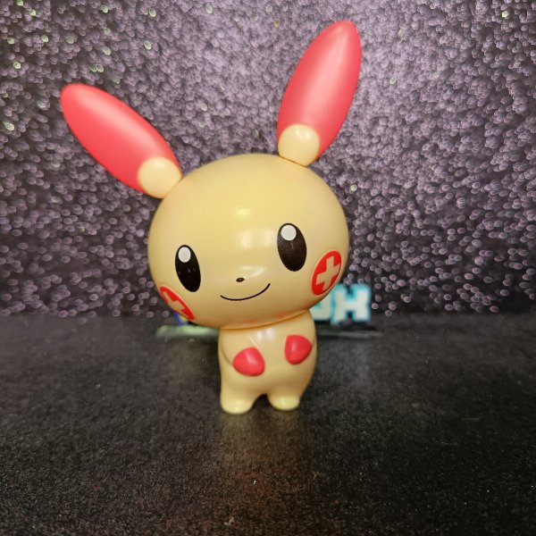 Producto - Plusle CAPCHARA BANDAI