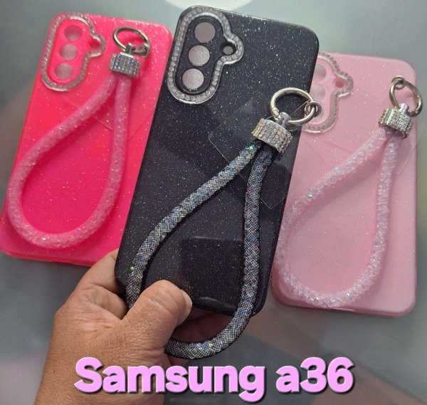 Producto - Fundas brillo epoxy con correa strass. Samsung a36