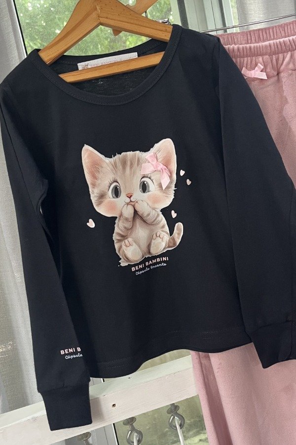 Producto - Remera Basic Gatita black