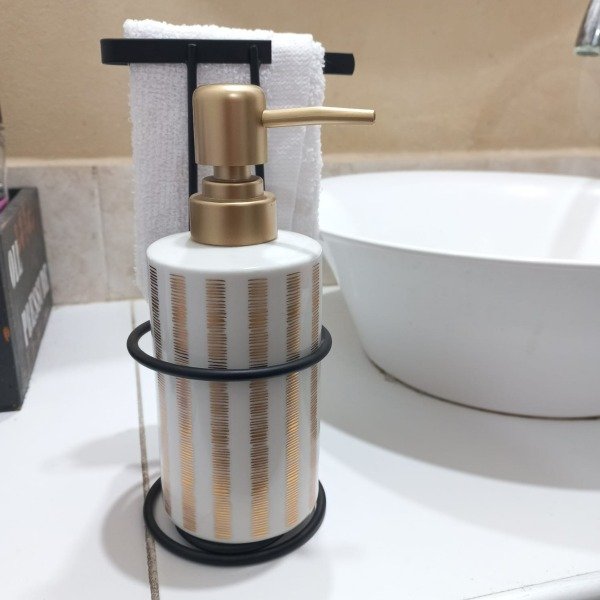 Producto - DISPENSER DE PORCELANA CON PORTA TOALLA