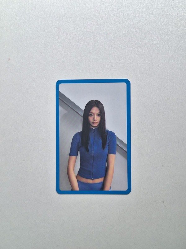 Producto - Tzuyu Twice "This is For" POB (3)