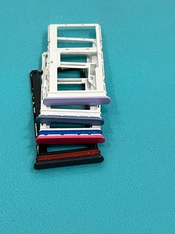 Producto - BANDEJA SIM MOTO G20