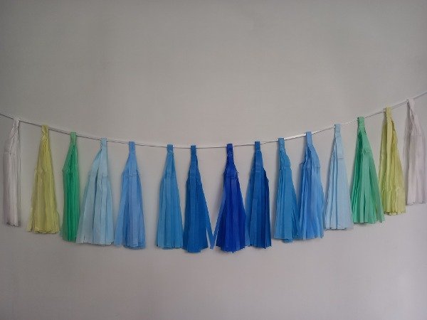 Producto - Guirnalda de Borlas Grandes