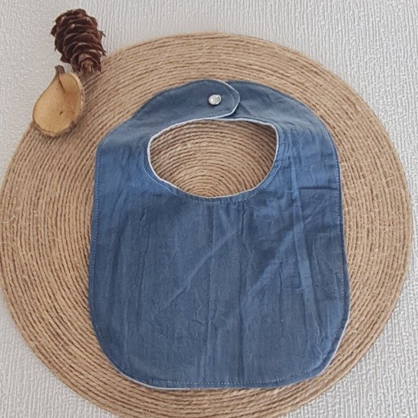 Producto - Babero cuadrado azul