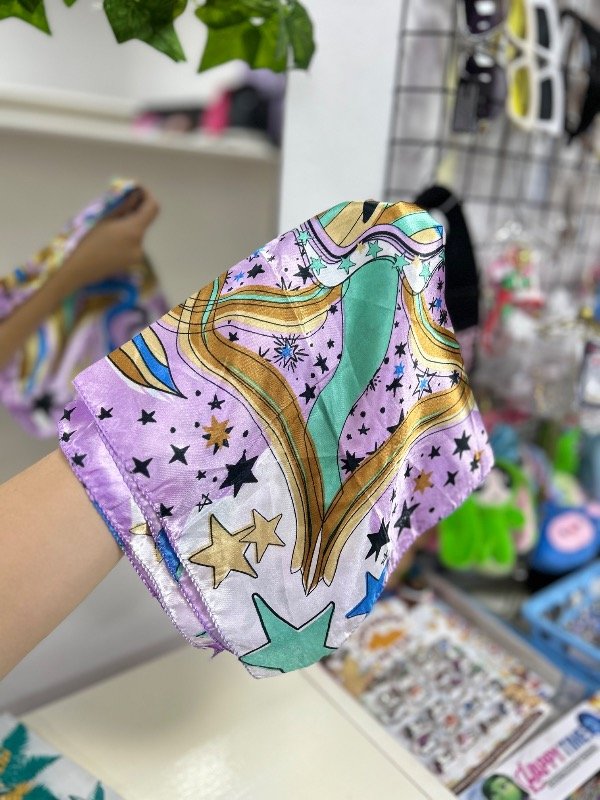 Producto - Pañuelo estampa lila estrellas