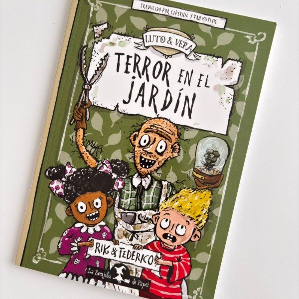 Producto - Terror en el jardín