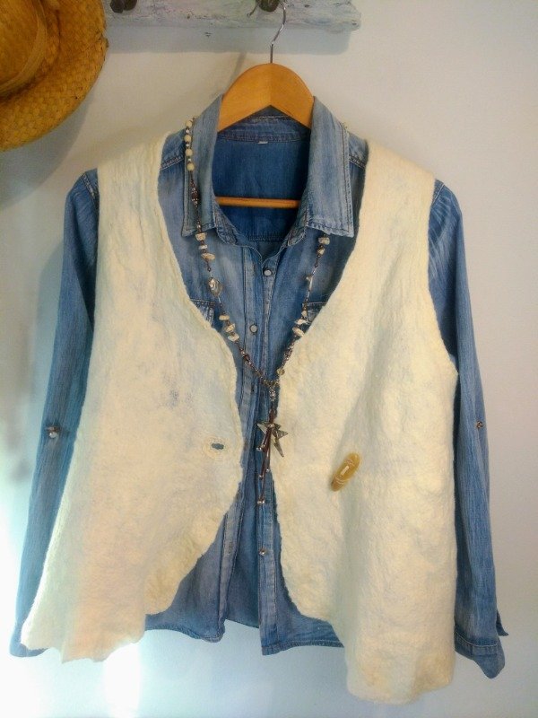 Producto - Chaleco Lana OFF WHITE