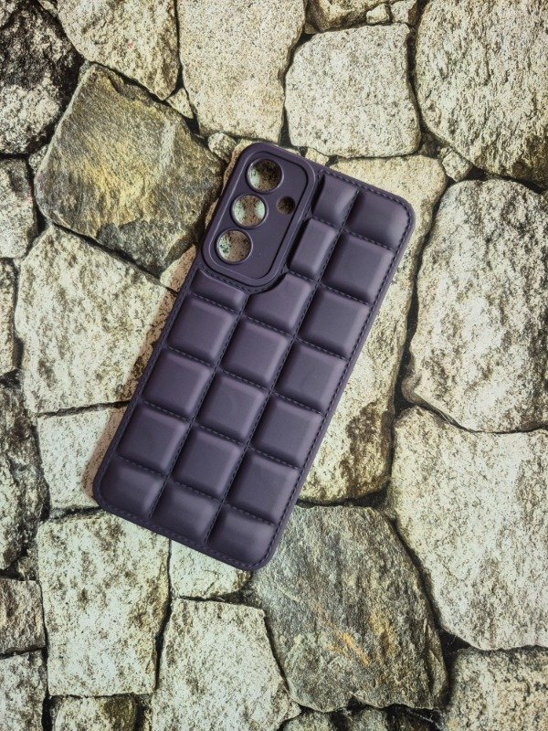 Producto - Funda puffer chocolate Samsung A16 violeta oscuro