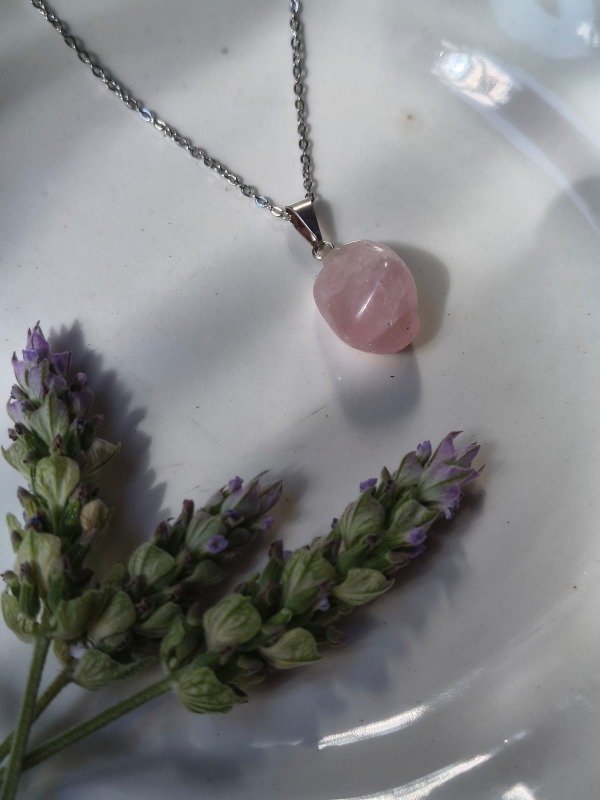 Producto - Collar Amuleto Cuarzo Rosa