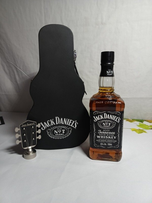 Producto - Jack Daniels Núm. 7 Guitarra (importado) - 2