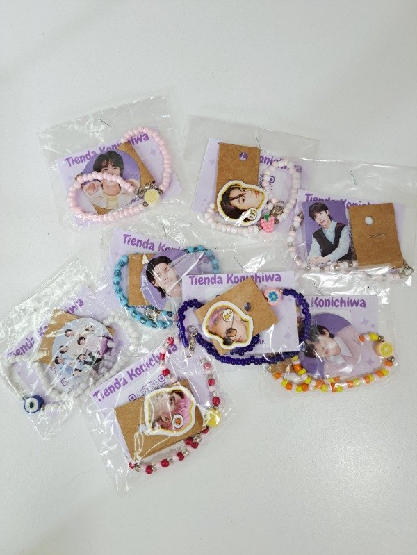 Producto - TOBILLERAS BTS