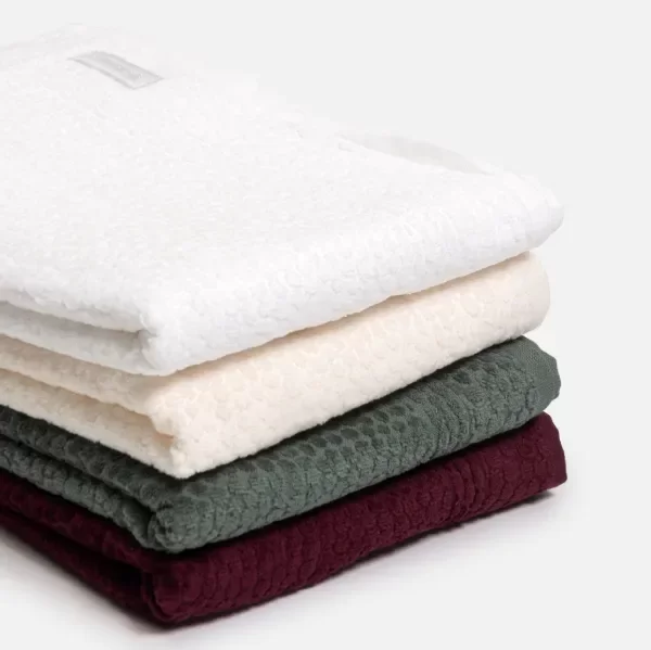 Producto - Toalla y toallón Pérola New Port tondosado