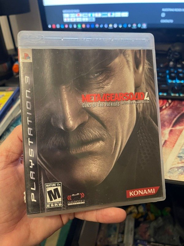 Producto - METAL GEAR SOLID 4