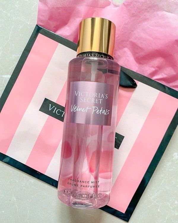 Producto - Body splash Velvet Petals Clásico