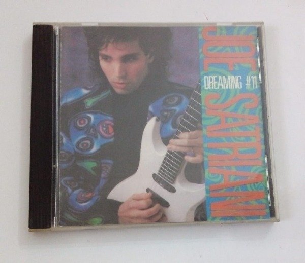 Producto - Dreaming #11 - Joe Satriani - Relativity 1988