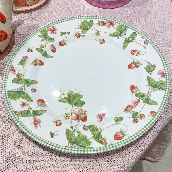 Producto - Plato XL frutillas
