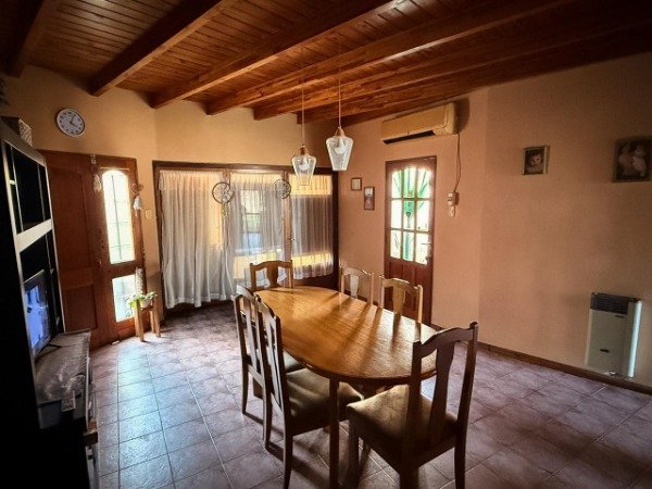 Producto - CASA EN VENTA UBICADA SOBRE CALLE MISIONES 1781 - 4