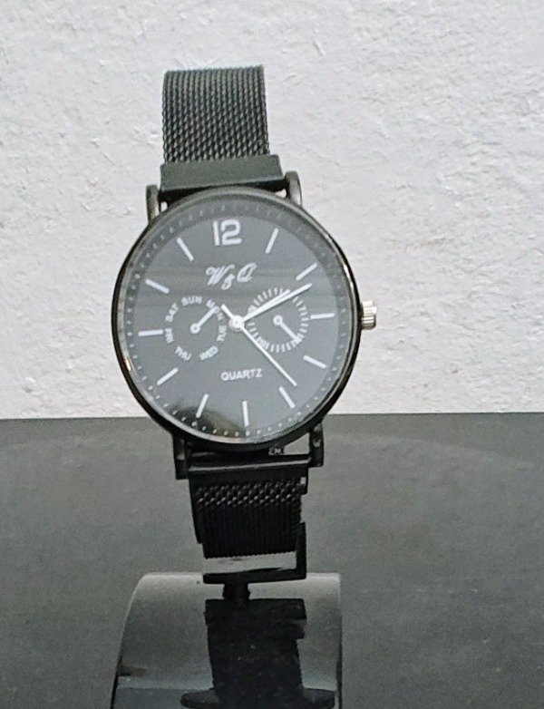 Producto - Reloj Redondo Esfera Negra Malla inmantada Negra