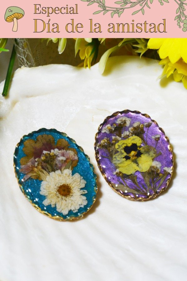 Producto - Dúo de Pines Florales