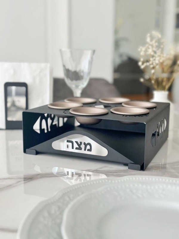 Producto - KEARA BOX NEGRA CON BANDEJA SE MATZA EXTRAIBLE