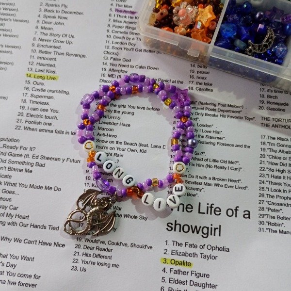 Producto - friendship bracelets long live