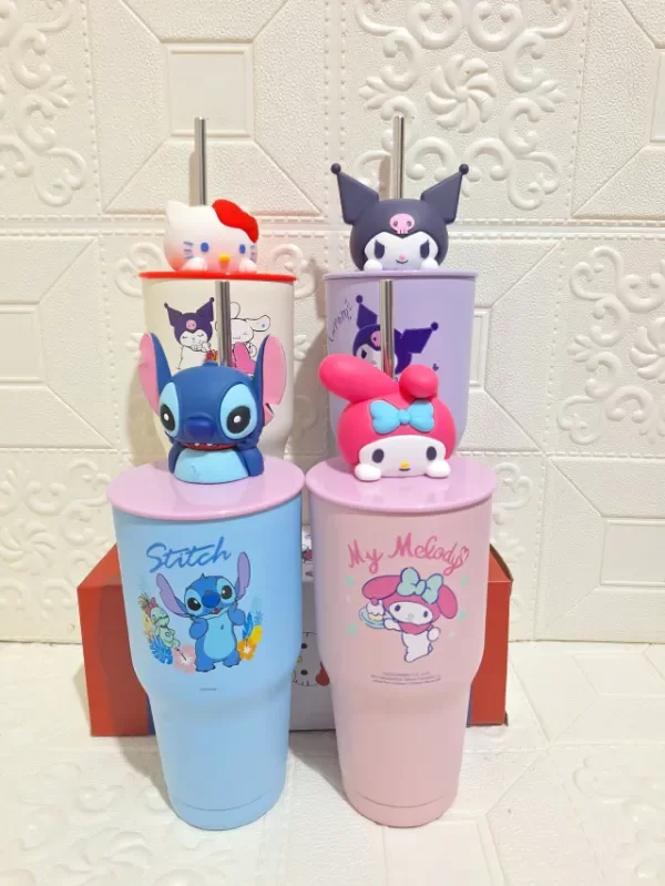 Producto - VASO QUENCHER C/MUÑECO STICH, KUROMI, KITTY 900ML