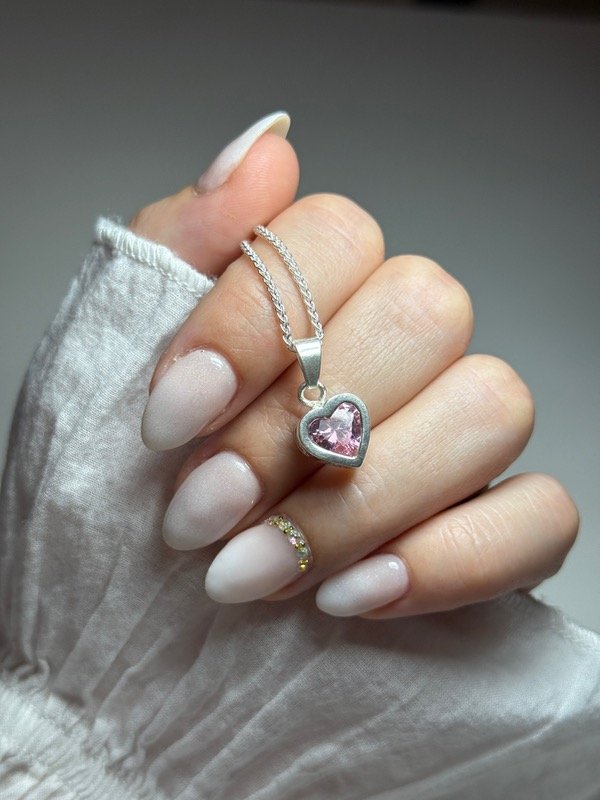 Producto - Dije piedra corazón rosa - 0