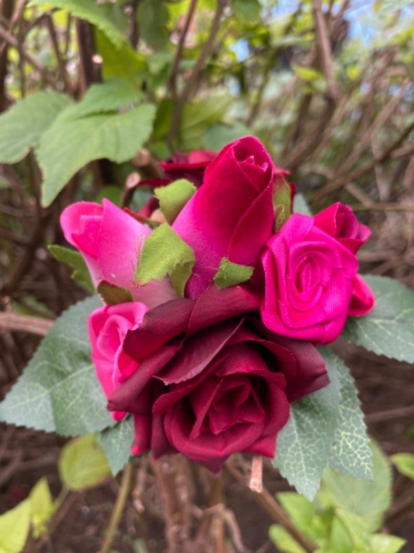 Producto - Tocado fucsias